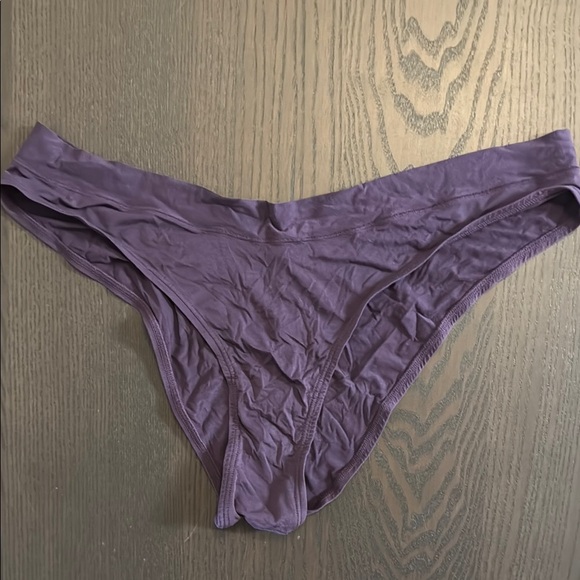 CUUP Demi Bra Set in Dusk - Picture 11 of 12